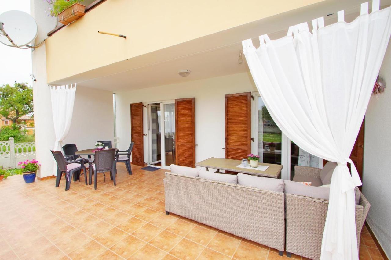 Apartment Suzi Valdebek Πούλα Εξωτερικό φωτογραφία