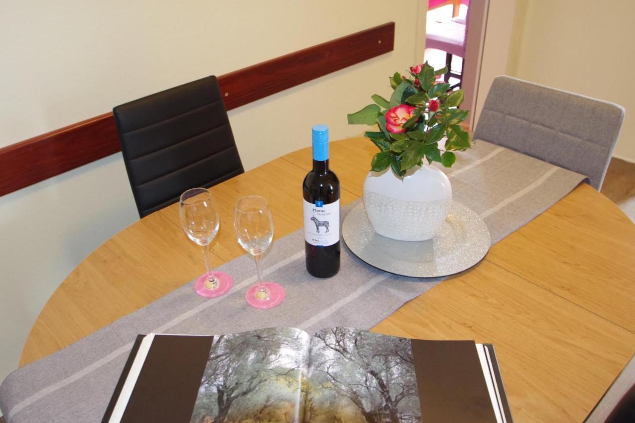 Apartment Suzi Valdebek Πούλα Εξωτερικό φωτογραφία